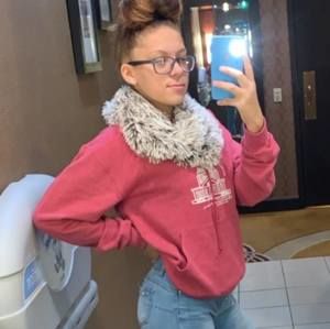 Meet your Posher, Layla